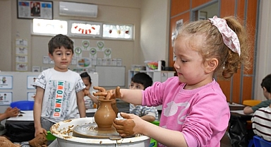 Osmangazi Belediyesi Kreşlerinde Çocuklar Toprağa Şekil Verdi