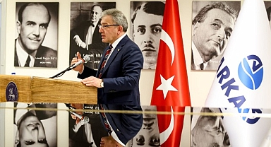 Steinway & Sons Piyanosu DEÜ Devlet Konservatuvarı’nda