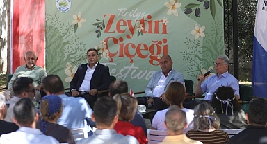Tirilye’de “Zeytin Çiçeği Festivali”ne Büyük İlgi