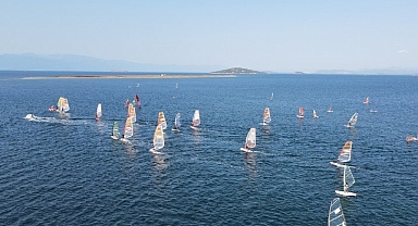 Ücretsiz Rüzgâr Sörfü Kursları Başlıyor