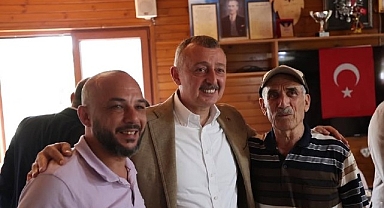 Yörükler’den Başkan Büyükakın’a şiirli karşılama