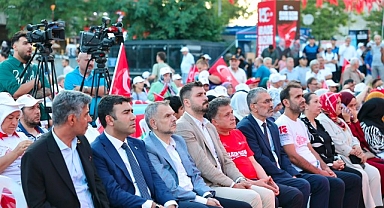 15 Temmuz'un 10. Yılında Bayrampaşa Tek Yürek Oldu
