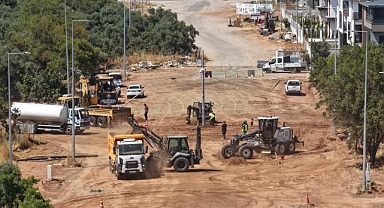 Başkan Çerçioğlu'ndan Efeler'de Yol Yapım Çalışması