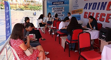 Başkan Çerçioğlu’ndan Üniversite Adaylarına Ücretsiz Tercih Desteği