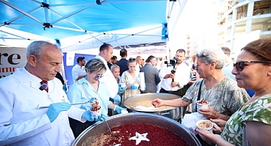 Başkan Çerçioğlu Yenipazar'da Vatandaşları Açık Hava Sineması ile Buluşturdu