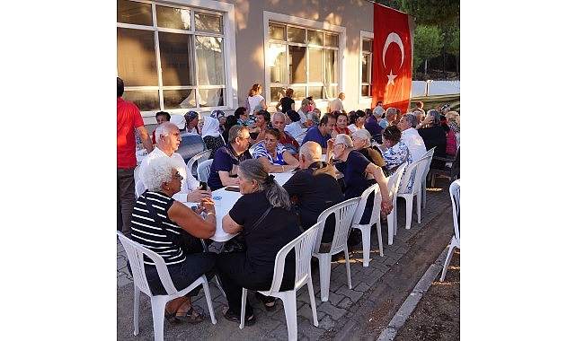 Başkan Ergin, Pir Sultan Abdal Derneği'nin Hayır Yemeğine Katıldı