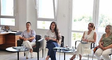 Başkan Lâl Denizli, Halk Günü buluşmalarında vatandaşları dinlemeye devam ediyor