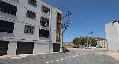 Başkan Taban Tamamlanan Asfalt Ve Otopark Çalışmalarını Yerinde İnceledi