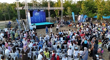 Bu etkinlikte çocuk kahkahaları eksik olmuyor