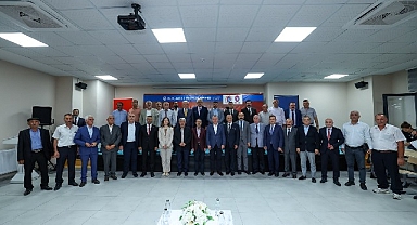 Büyükakın: “Birbirimize sıkı tutunduğumuzda güçlü oluruz”