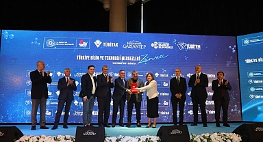 Büyükşehir’in bilim vizyonu ödülle taçlandı