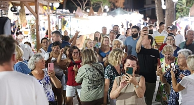Didim Belediyesi Altınkum Sanat Sokağı'nda Sanat ve Dayanışmayı Buluşturdu