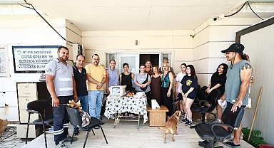 Efesli Kıtmir'den Can Dostlarına Anlamlı Destek