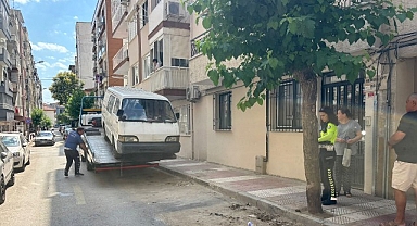 Görüntü Kirliliği ve Risk Oluşturan Hurda Araçlar Kaldırılıyor