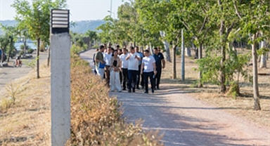 İzmir’in yeşil mirası İnciraltı Kent Ormanı yenileniyor