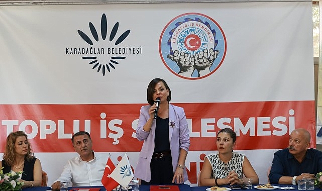 Karabağlar Belediyesi'nde  toplu iş sözleşmesi sevinci