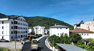 Karamürsel Caddesi baştan sona yenileniyor