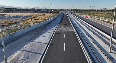 Konya Büyükşehir, Şehir Hastanesi-Yeni Sanayi Tramvay Hattı Güzergâhındaki Bölgelerin Yol Altyapısını Güçlendiriyor
