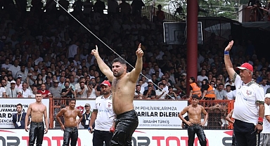 Ordu Aybastı güreşlerinde Başpehlivan Erkan Taş