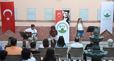 Osmangazi’de Şadırvanlı Han’ın Tarihi Atmosferinde Ritimler Yükseldi