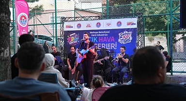 Parklarda konser coşkusu devam ediyor