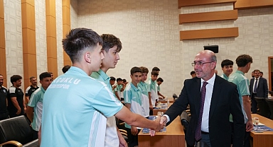 Selçuklu’nun Şampiyon Sporcuları Başkan Pekyatırmacı ile Buluştu