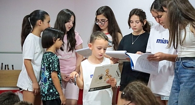 Tiyatronun yeni yetenekleri Karşıyaka’da yetişiyor