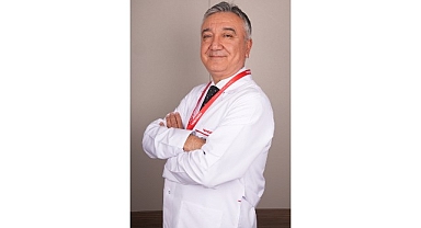 Yaz Sıcaklarında Yetersiz Su Tüketimi Böbreklerinizi Yıpratmasın