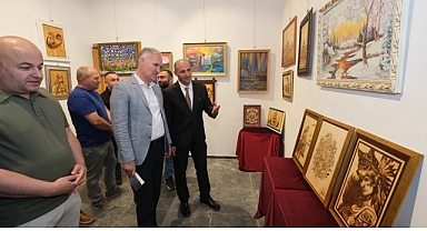 Yüksel Kılıçoğlu’nun Kişisel Resim Sergisi İnegöl Kent Müzesi’nde Açıldı