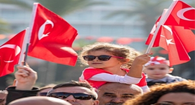 30 Ağustos coşkusu İzmir’in dört yanını saracak