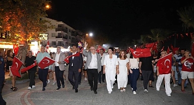 30 Ağustos Zafer Bayramı Edremit’te büyük coşkuyla kutlandı