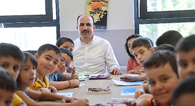 Başkan Altay Bilgehane ve Yaz Kur’an Kursu’nda Eğitim Gören Öğrencilerle Buluştu