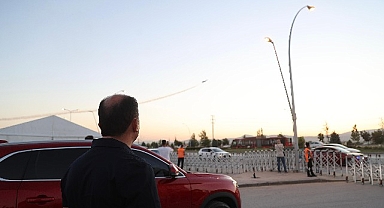 Başkan Altay, Konya Bilim Festivali’nde Türk Yıldızları’nın Muhteşem Gösterisini Vatandaşla Birlikte İzledi