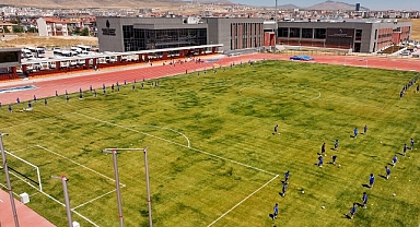 Başkan Altay ve Başkan Pekyatırmacı Selçuklu Belediyesi Sporcu Seçme ve Yetiştirme Merkezi’nde