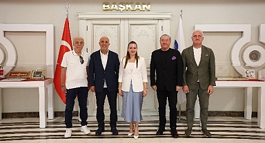 Başkan Vekili Büşra Özdemir Alanyaspor yönetimini ağırladı