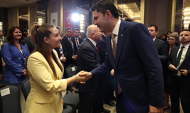 Başkan Vekili Özdemir, COP31 Yolunda İklim Dirençli Şehirler Zirvesi’ne katıldı