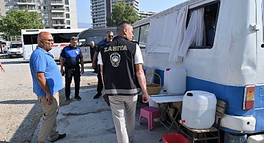 Bornova’da kaldırım ve yol işgallerine sıkı denetim