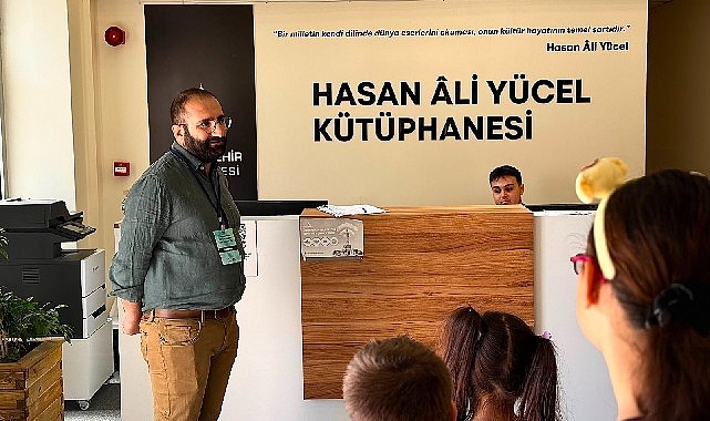 Çocuklar, Hasan Âli Yücel Kütüphanesi’nde gökyüzüne yolculuk yaptı