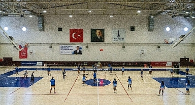 Çocukların hayallerini Filenin Sultanları süslüyor