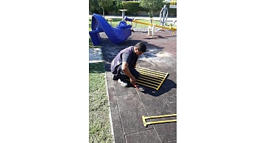 Didim Belediyesi Parklarda Bakım ve Onarım Çalışmalarını Sürdürüyor
