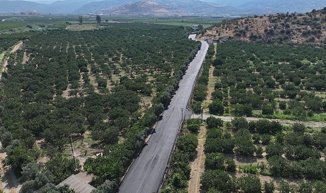 Efes Selçuk’ta Yollar Yenileniyor: 40 Yıldır Beklenen Yolda Çalışmalar Başladı