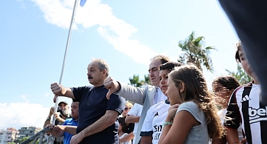Engelliler, 30 Ağustos Zaferi İçin Su Altı Dalışı Yaptı