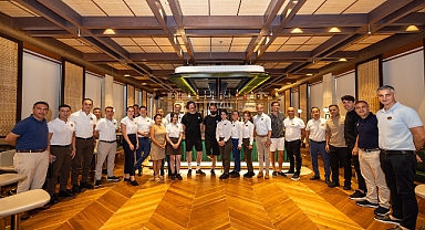 Gloria Hotels & Resorts, Ödüllü bar Panda & Sons ile unutulmaz bir Miksoloji Gecesine İmza Attı