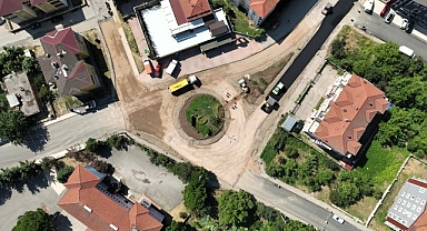 Gölcük’te Ergenekon Caddesi kavşağı yenileniyor