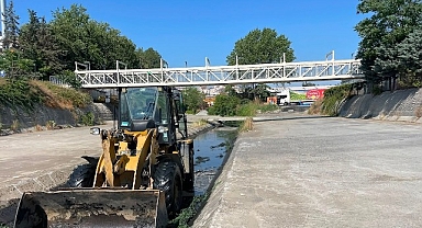 Haliç'te Temizlik Aralıksız Sürüyor