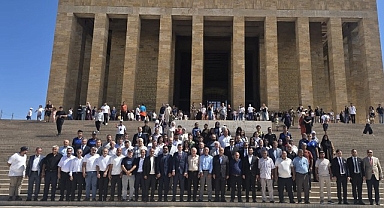 Haymana Heyetinden Anıtkabir’e Anlamlı Ziyaret