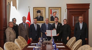 İnegöl’e 2 Yeni Aile Sağlığı Merkezi Yapımı İçin İmzalar Atıldı