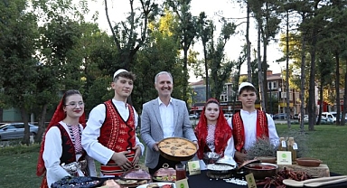 İnegöl, Gastronomi Festivali İle Lezzetlerini Vitrine Çıkarıyor