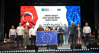 Kadıköy Belediyesi'ne 'Şeref Bayrağı' Ödülü