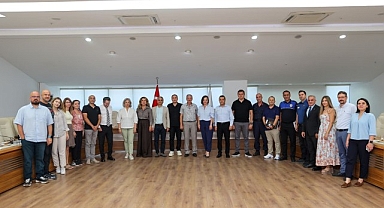 Karabağlar’ın her yıl 80 milyon lirası sahipsiz atıklara gidiyor